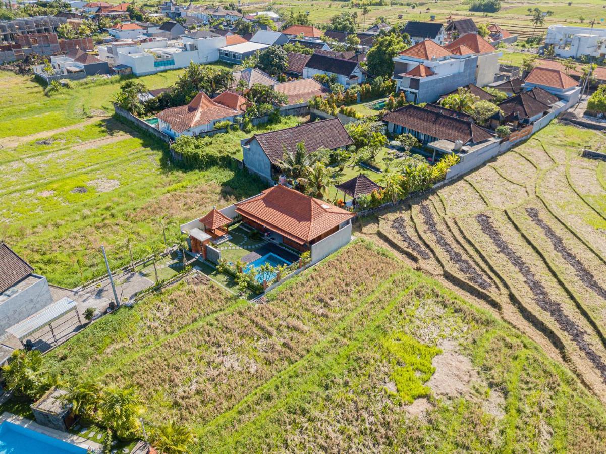 Rara Villa Canggu Exterior foto